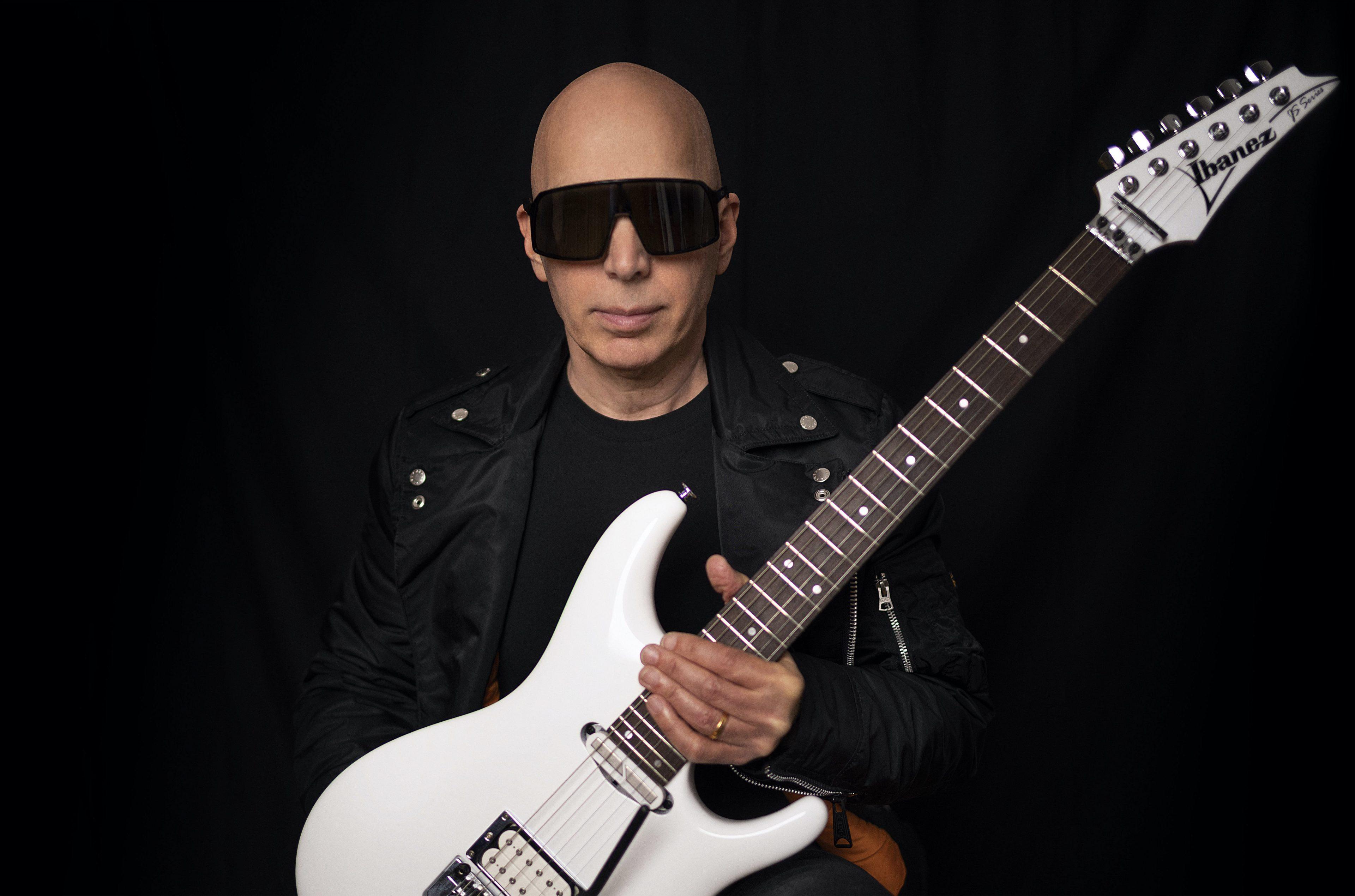 Joe Satriani