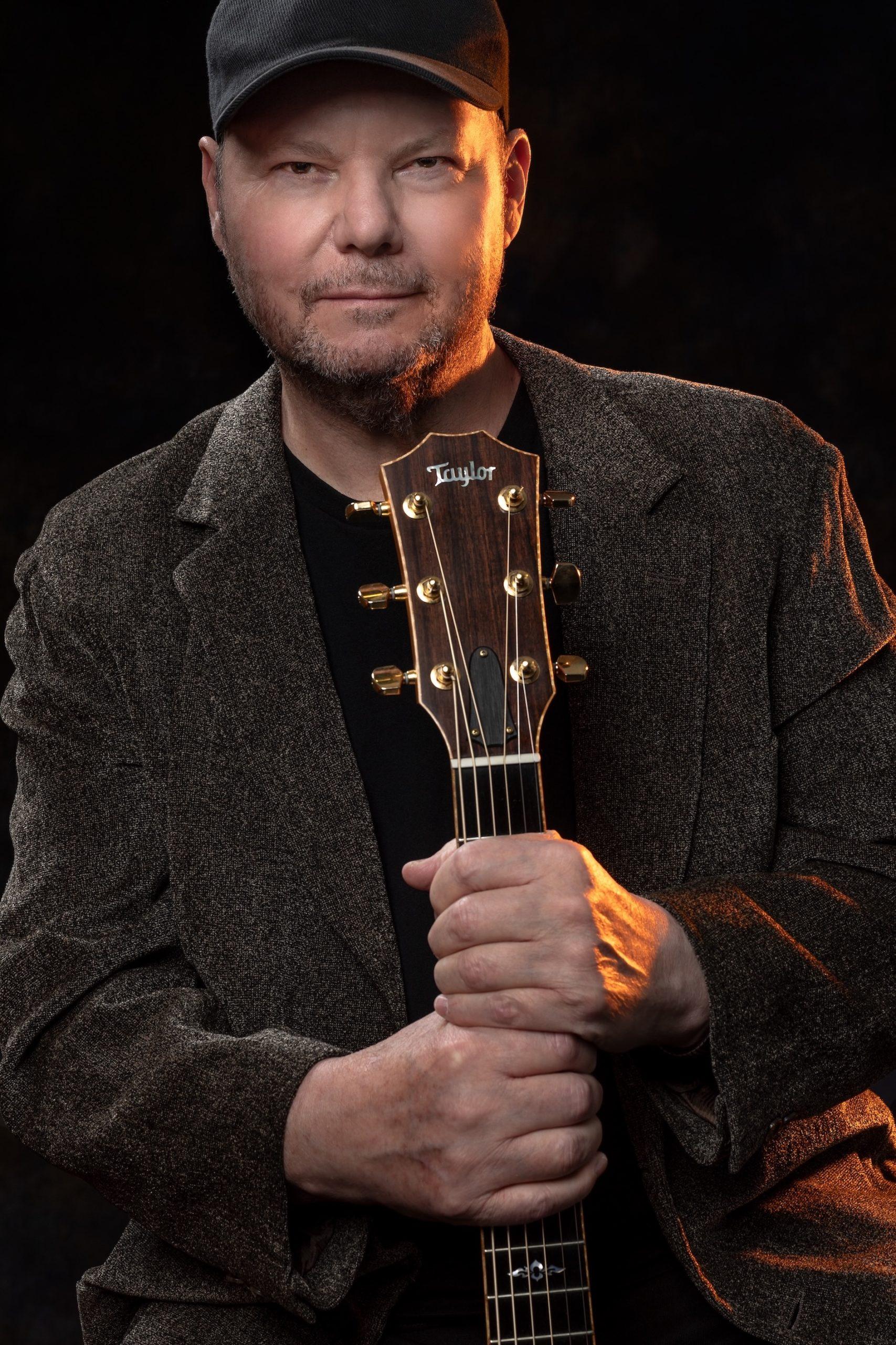 Christopher Cross - DR Koncerthuset 23. April - Musikkens Hus 24. April